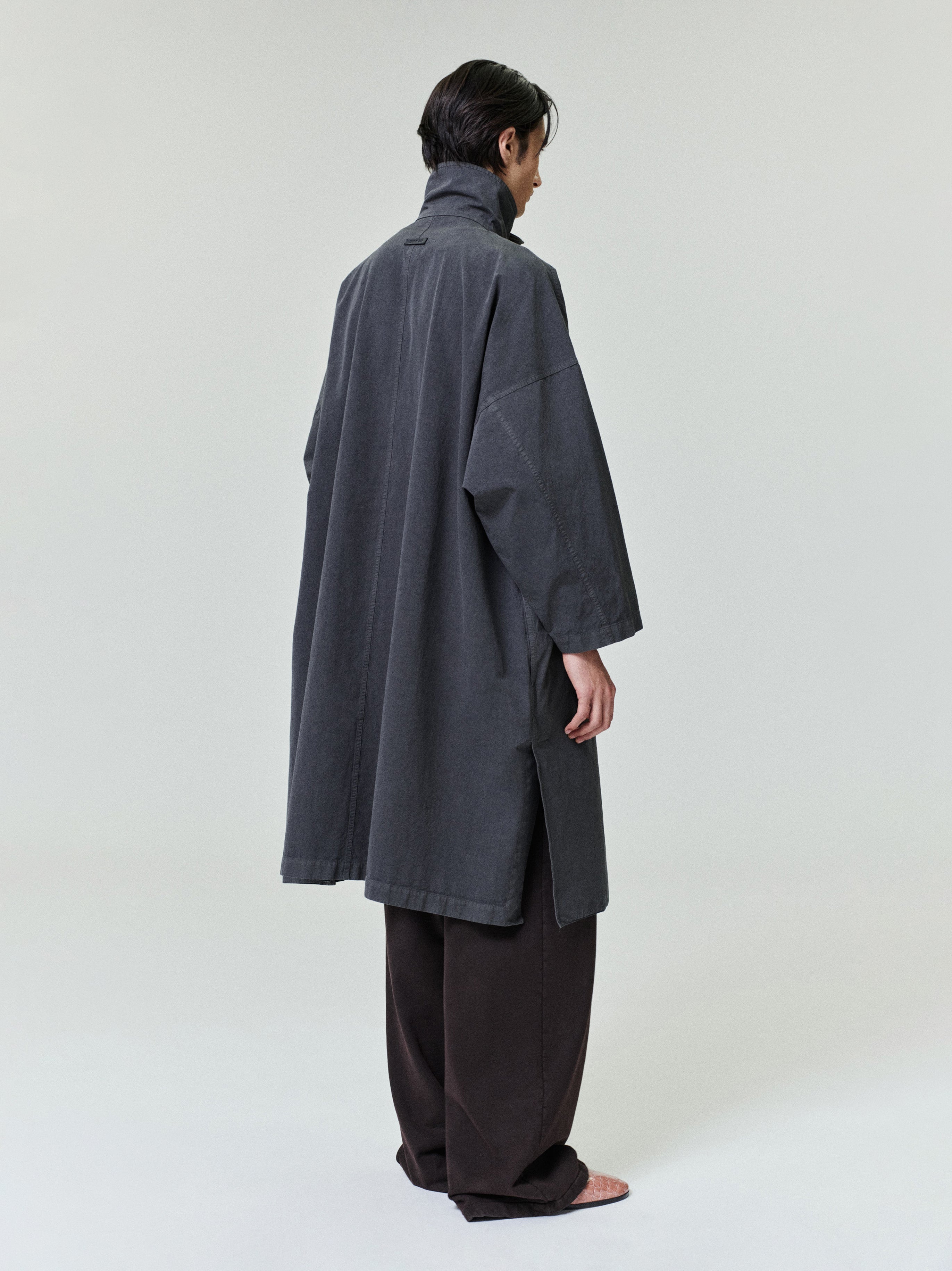 Garment-Dyed Cropped Sleeve Car Coat