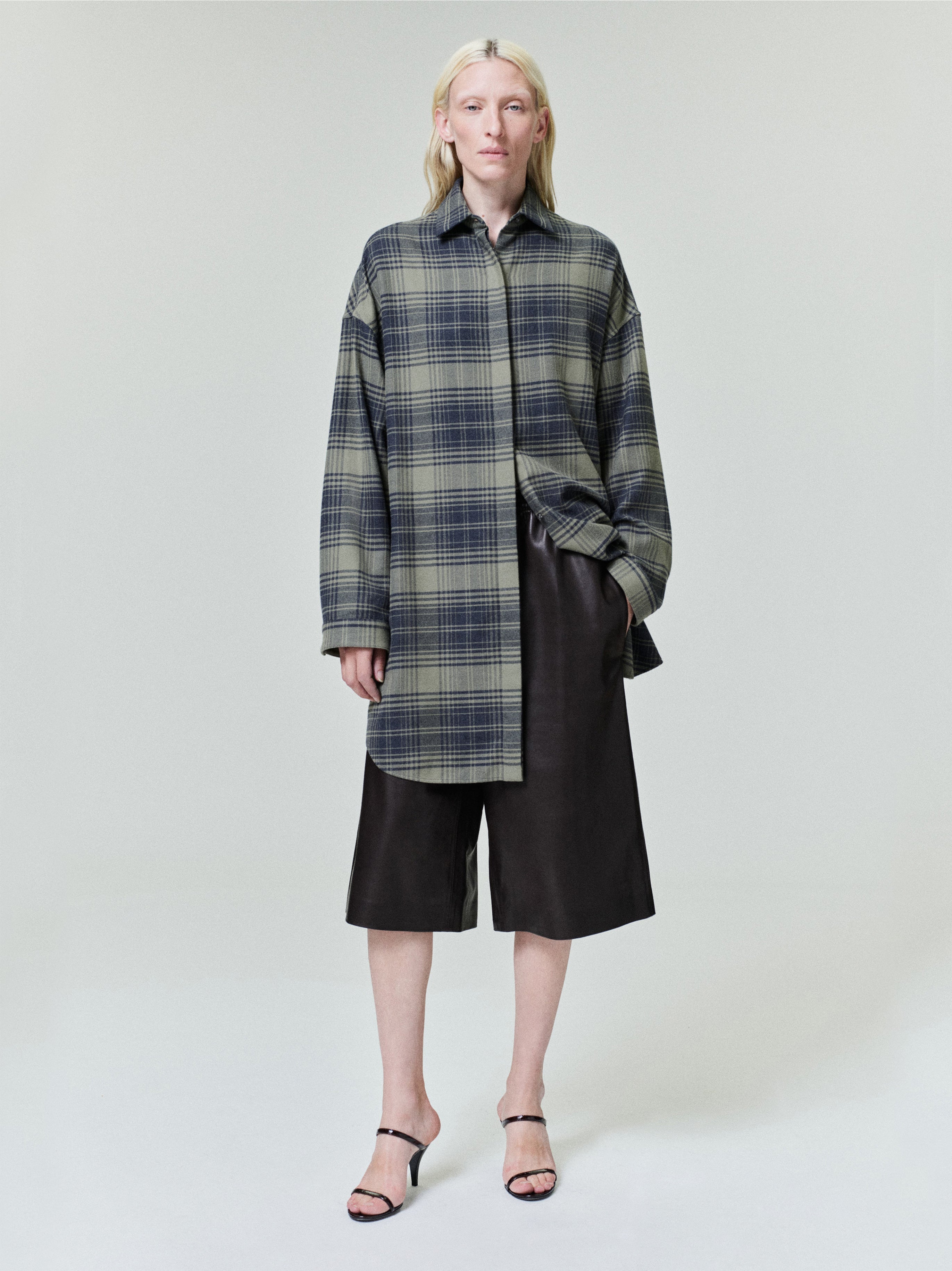 Womens Flannel Relaxed Shirt