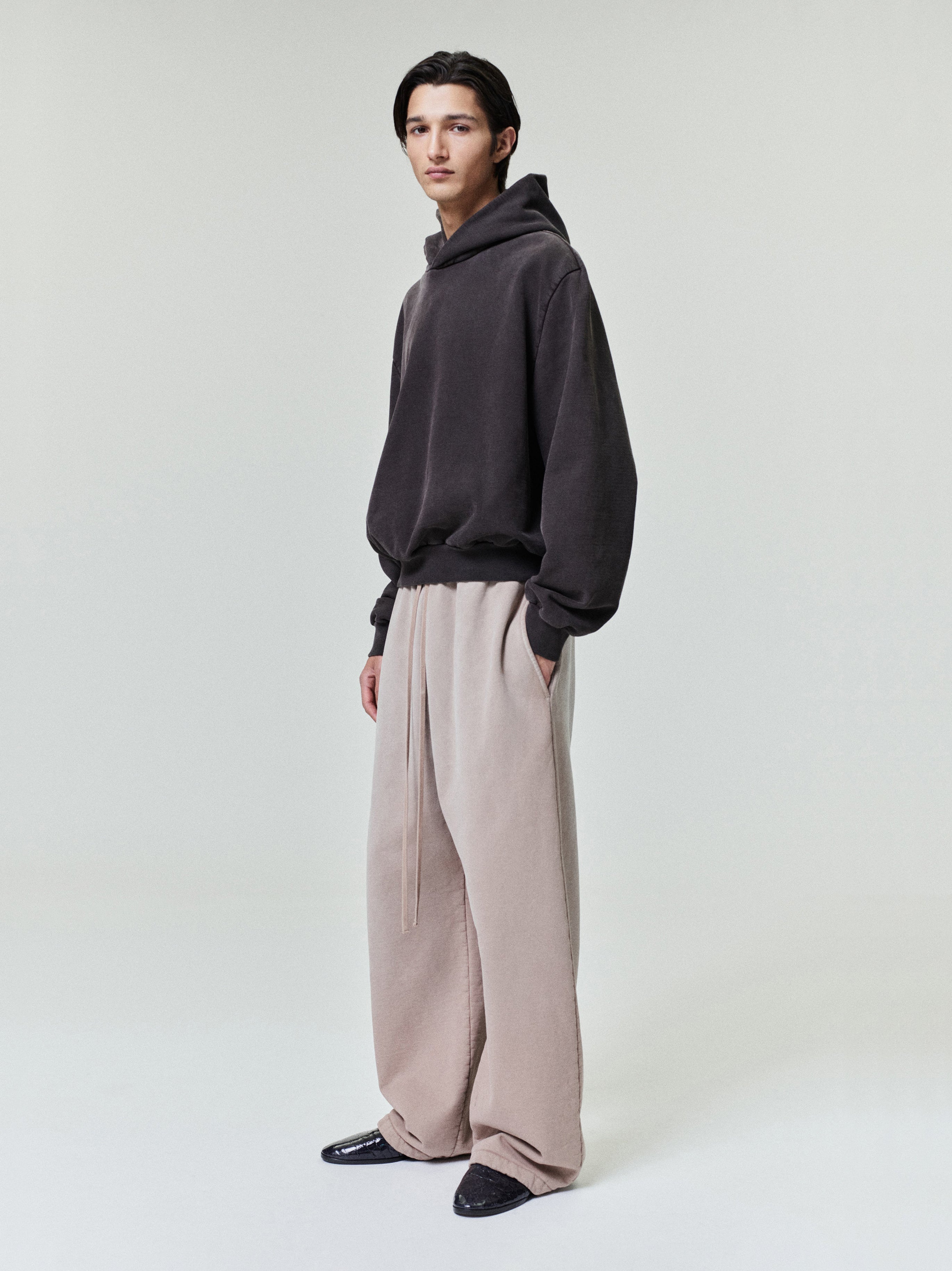 Sunfaded Wide Leg Sweatpant