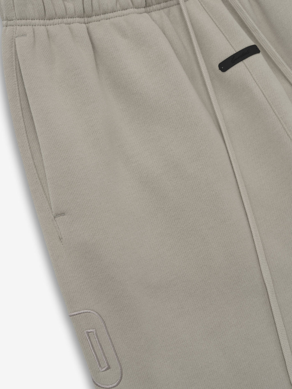 Active Trace Relaxed Sweatpant