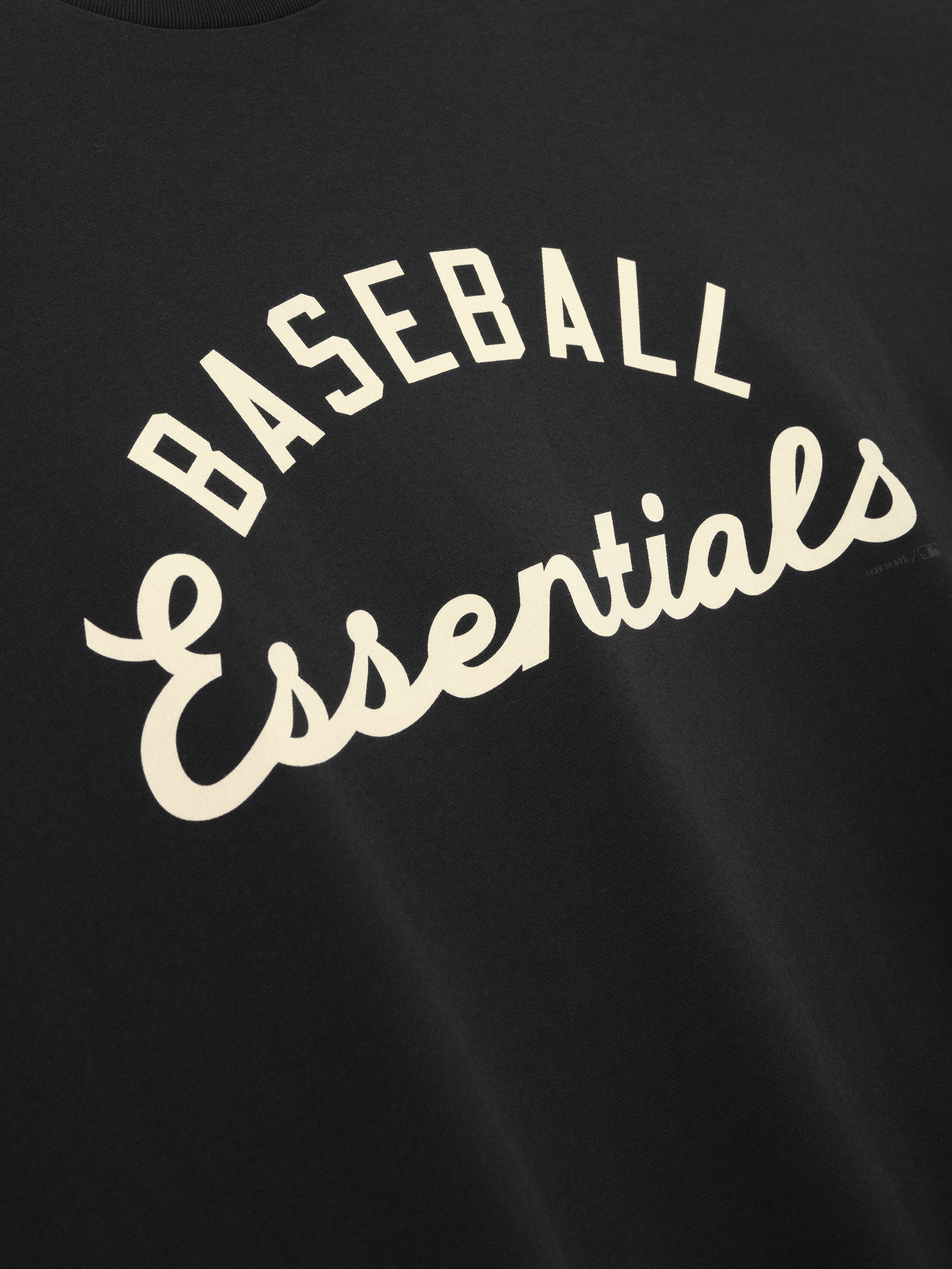 MLB Boxy Long Sleeve Tee