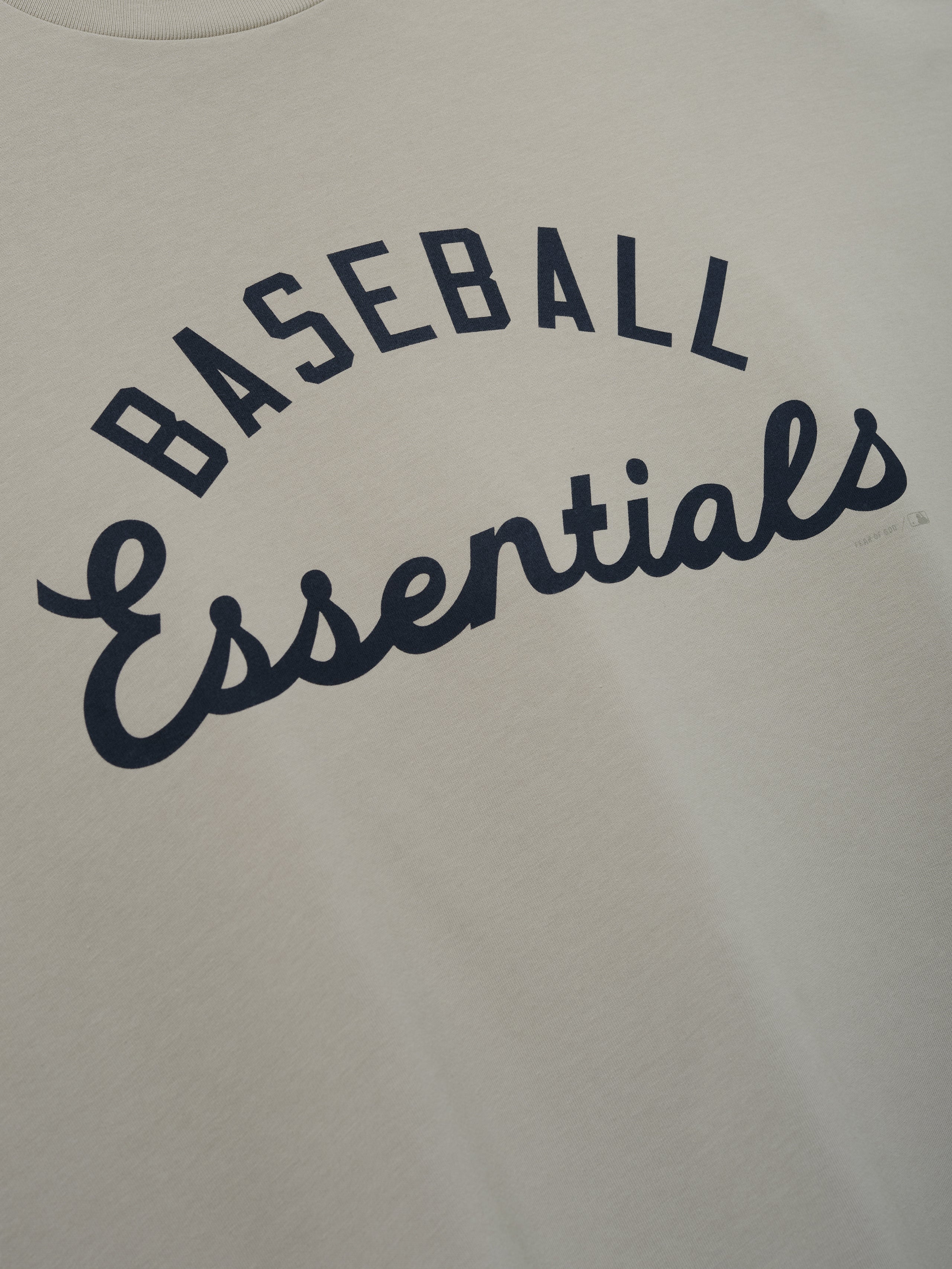 MLB Boxy Long Sleeve Tee
