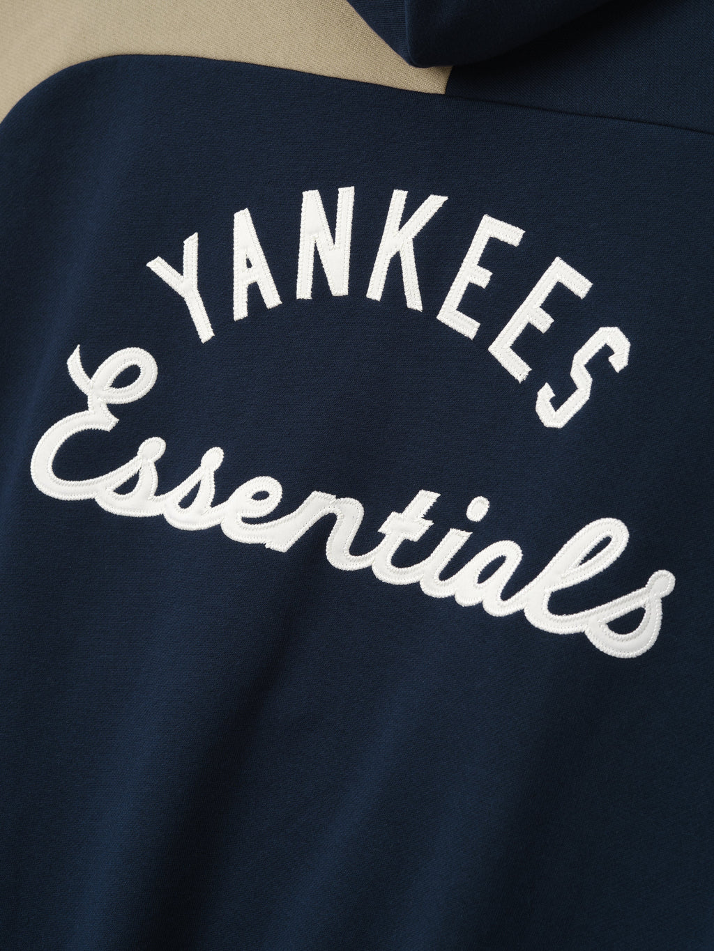 Yankees Raglan Half Zip Sport Hoodie