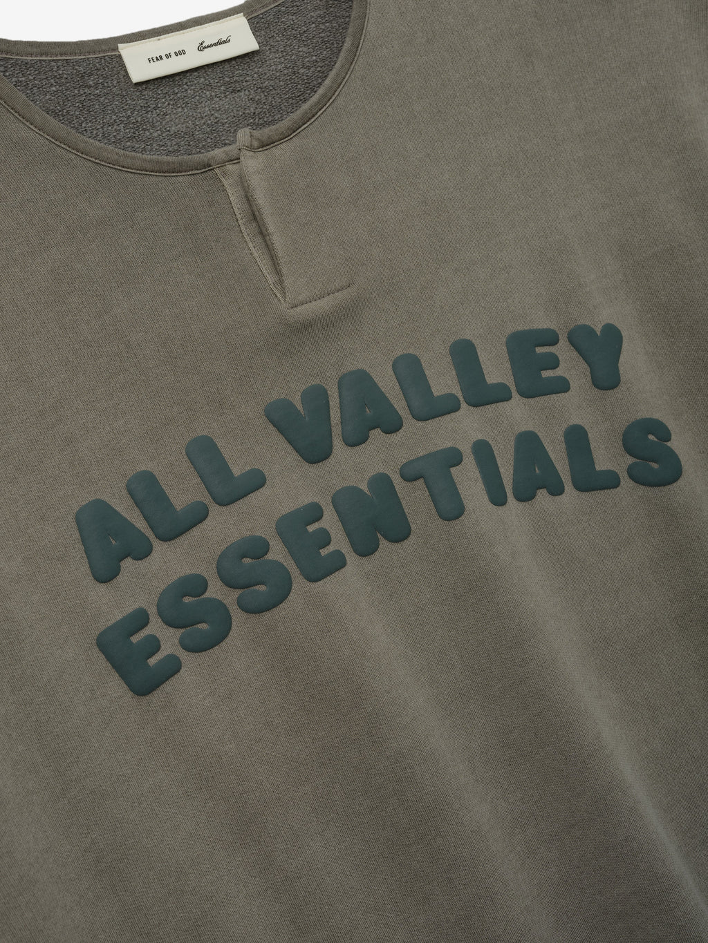 3/4 Henley Sweatshirt
